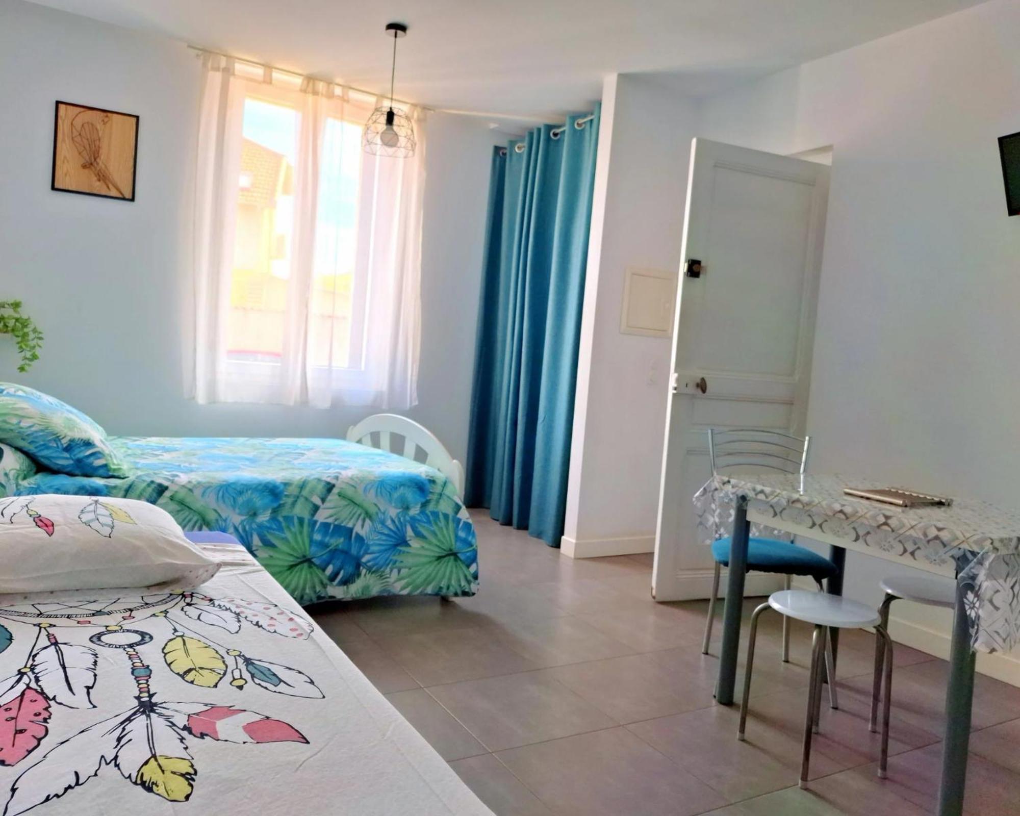 Hebergements Narbonne Centre - Local Velos Et Motos Екстериор снимка